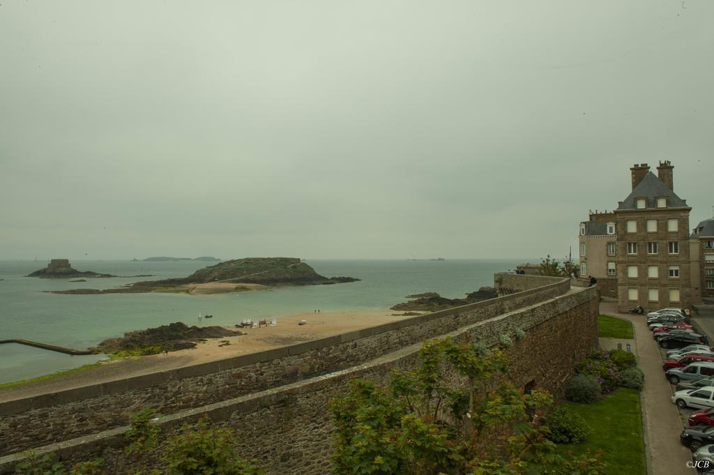 La Porte Pierre-logis Intra Muros